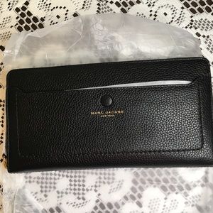 NWT Marc Jacobs Empire City Wallet/Organizer.